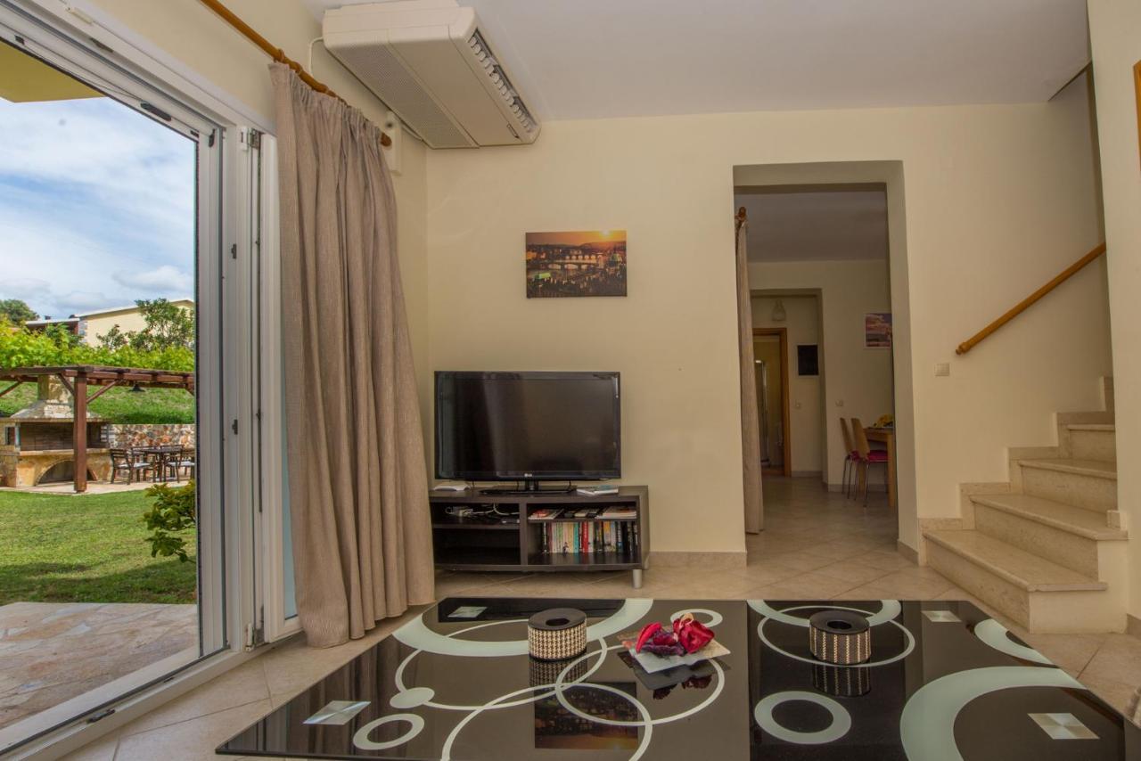 Villas Porto Odysseas Afionas Corfu 外观 照片