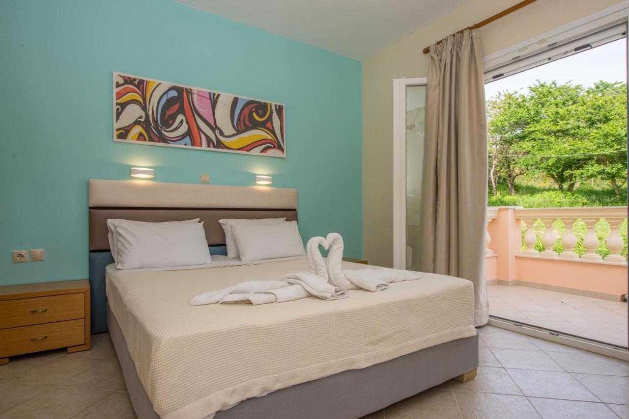 Villas Porto Odysseas Afionas Corfu 外观 照片
