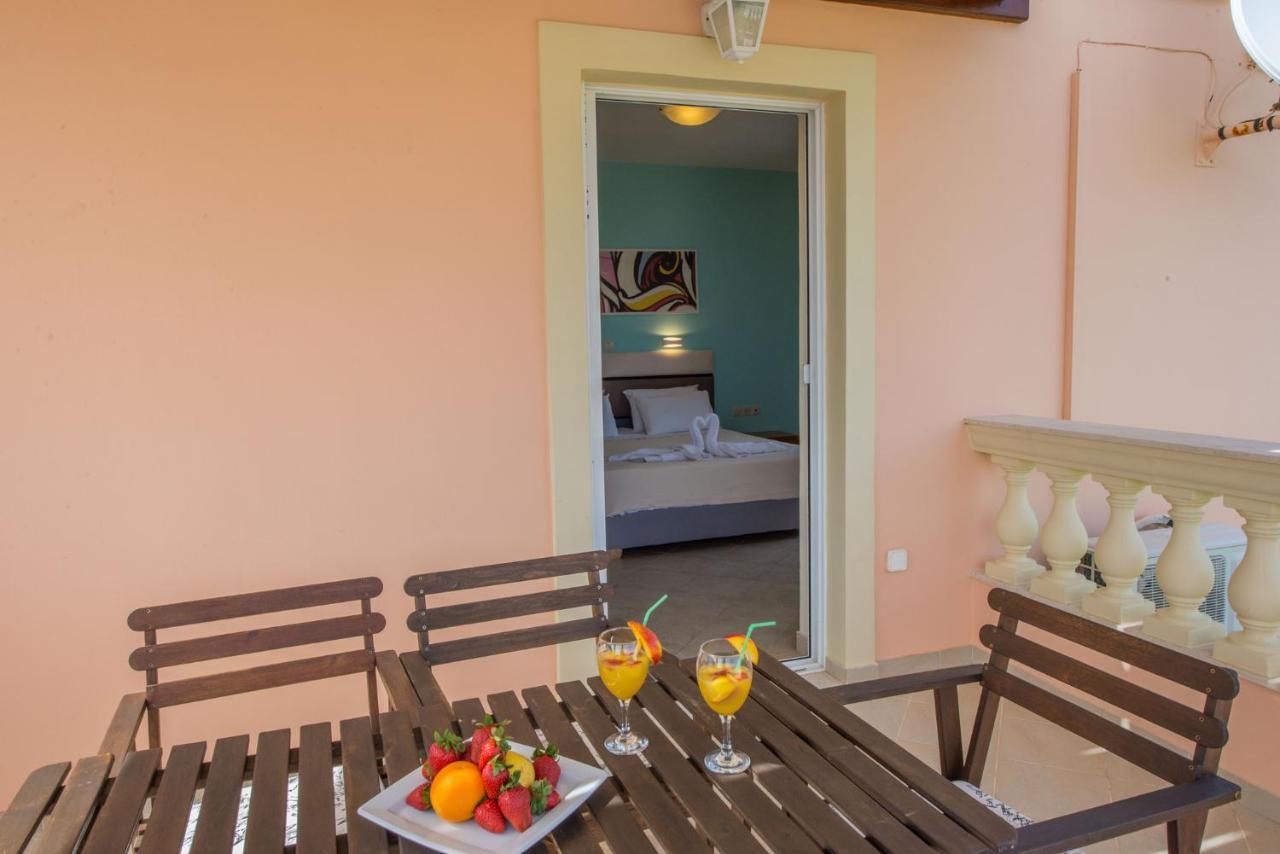 Villas Porto Odysseas Afionas Corfu 外观 照片